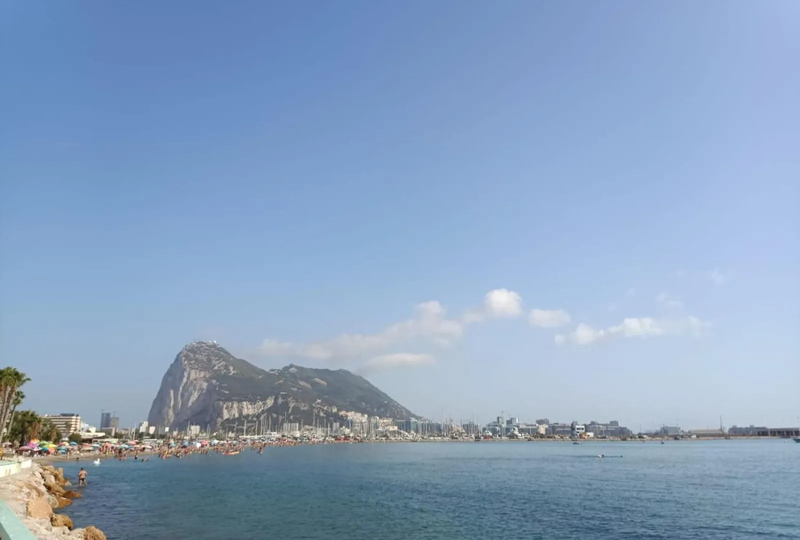 Appartement Vistas A 3 Paises Y 2 Continentes 1º Linea De Playa A 5 Minutos De Gibraltar à La Línea de la Concepción